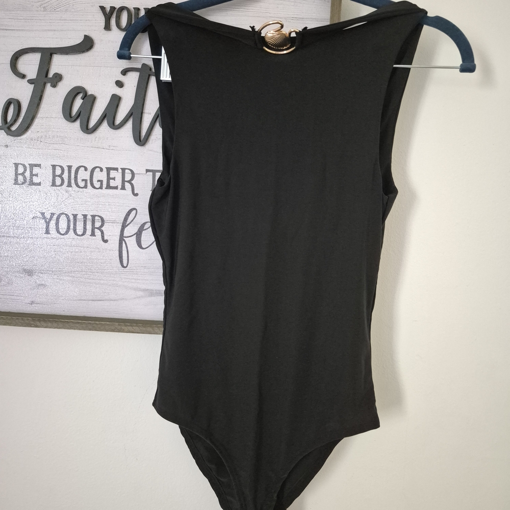 Fashion Nova Zienna Black High Neck Backless Bodysuit XS – Like New